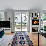 Jeppe - 50m To The Fjord By Interhome 別荘