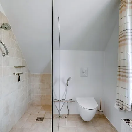 Jeppe - 50m To The Fjord By Interhome