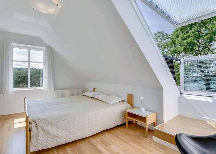 Jeppe - 50m To The Fjord By Interhome *