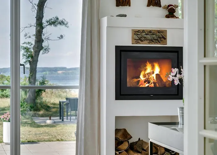 Holiday home Jeppe - 50m To The Fjord By Interhome *