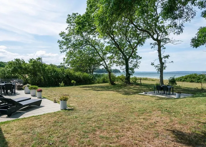 Holiday home Jeppe - 50m To The Fjord By Interhome *